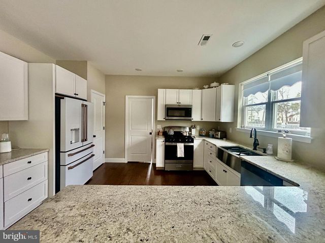 442 WATERFORDS EDGE CT, Atco, NJ 08004