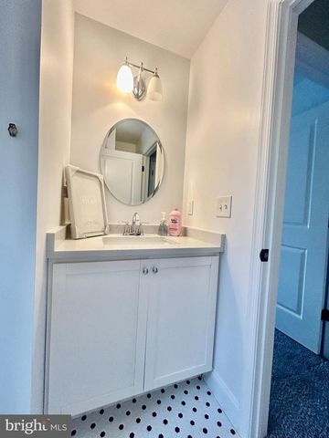 442 WATERFORDS EDGE CT, Atco, NJ 08004