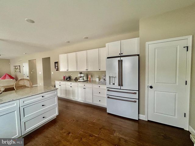 442 WATERFORDS EDGE CT, Atco, NJ 08004