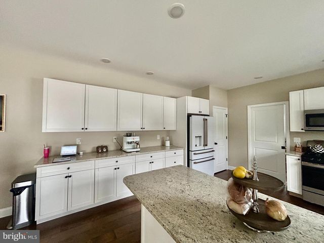 442 WATERFORDS EDGE CT, Atco, NJ 08004