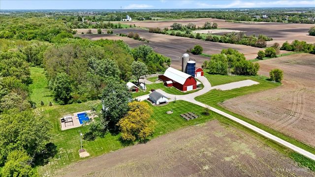 16614 Harmony Road, Huntley, IL 60142