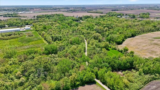 16614 Harmony Road, Huntley, IL 60142