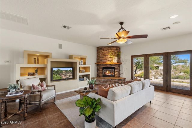 36601 N STARDUST Lane, Carefree, AZ 85377