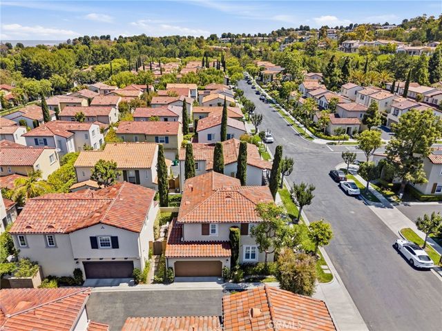 59 Bower Tree, Irvine, CA 92603