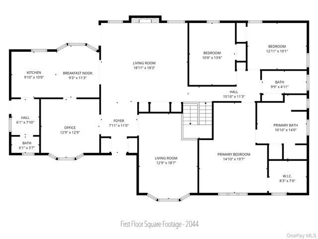 54 Farmington Lane, Melville, NY 11747