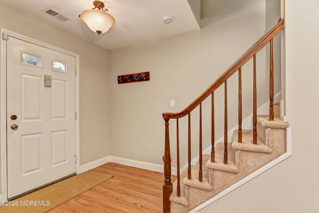 76 Bradford Court, Aberdeen, NJ 07747