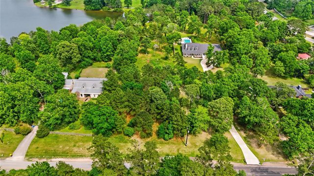 2302 Honea Egypt Road, Magnolia, TX 77354