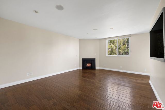 1129 Larrabee Street 15, West Hollywood, CA 90069