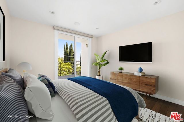 1129 Larrabee Street 15, West Hollywood, CA 90069
