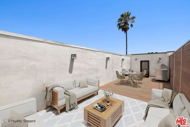 1129 Larrabee Street 15, West Hollywood, CA 90069