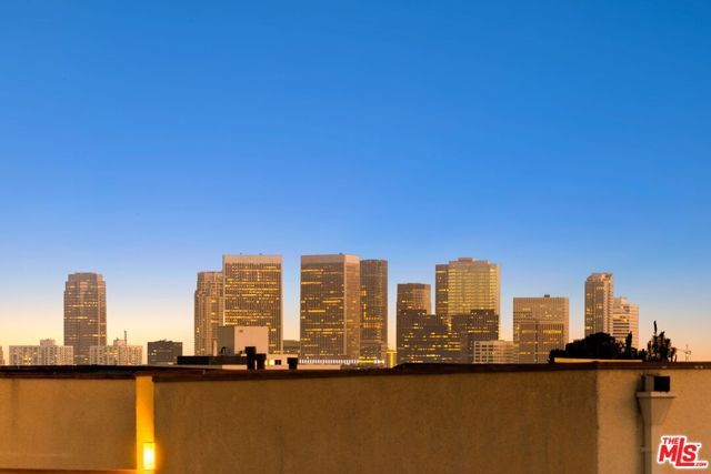 1129 Larrabee Street 15, West Hollywood, CA 90069