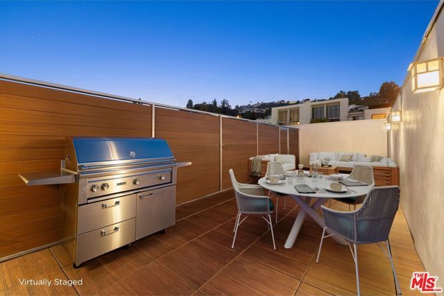1129 Larrabee Street 15, West Hollywood, CA 90069