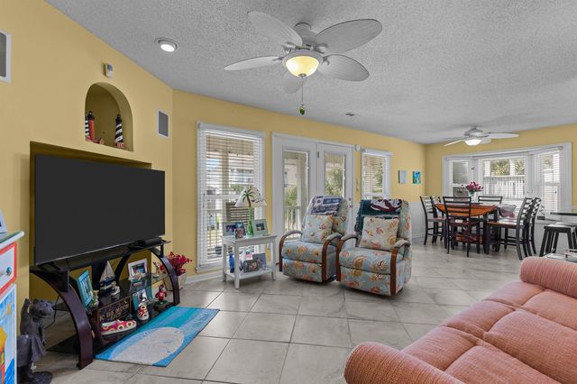 910 S Ocean Blvd., North Myrtle Beach, SC 29582