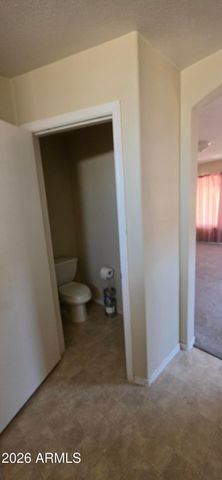 6328 W FLORENCE Avenue, Phoenix, AZ 85043