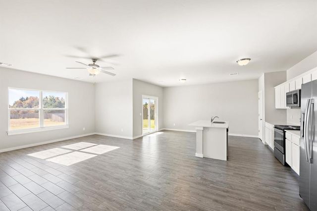 5591 Grassland Drive, Guthrie, OK 73044