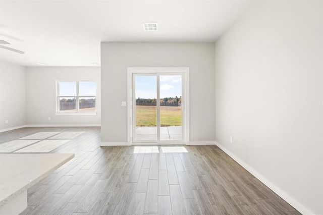 5591 Grassland Drive, Guthrie, OK 73044
