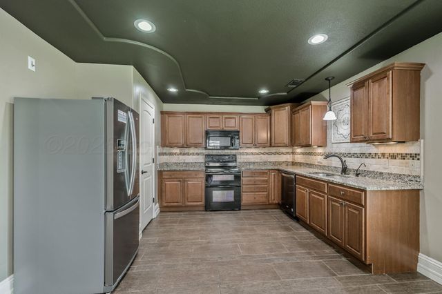 3701 SPRINGFIELD Avenue, Amarillo, TX 79118