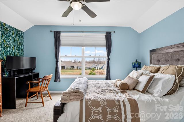 129 Rosebay Drive, Mooresville, NC 28117