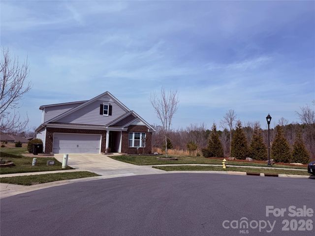 129 Rosebay Drive, Mooresville, NC 28117