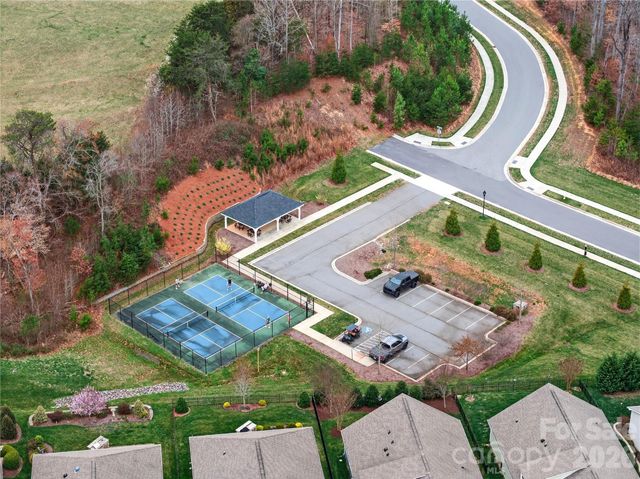 129 Rosebay Drive, Mooresville, NC 28117