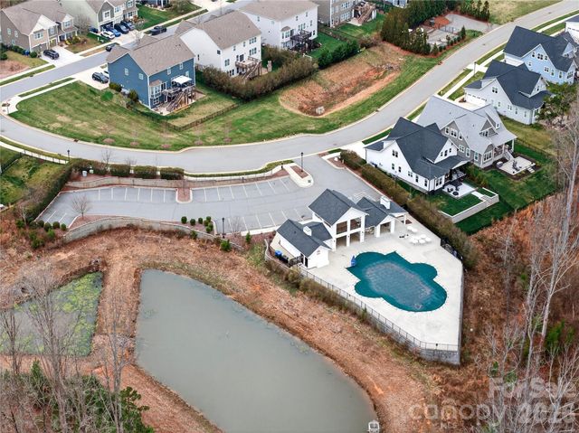 129 Rosebay Drive, Mooresville, NC 28117