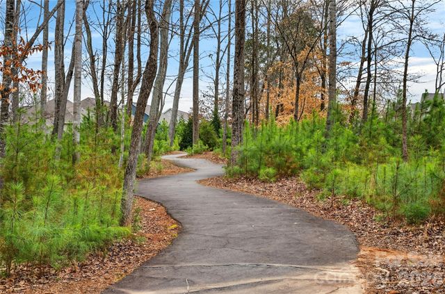 129 Rosebay Drive, Mooresville, NC 28117