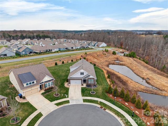 129 Rosebay Drive, Mooresville, NC 28117