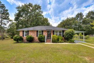 660 Woodside Drive, Manning, SC 29102