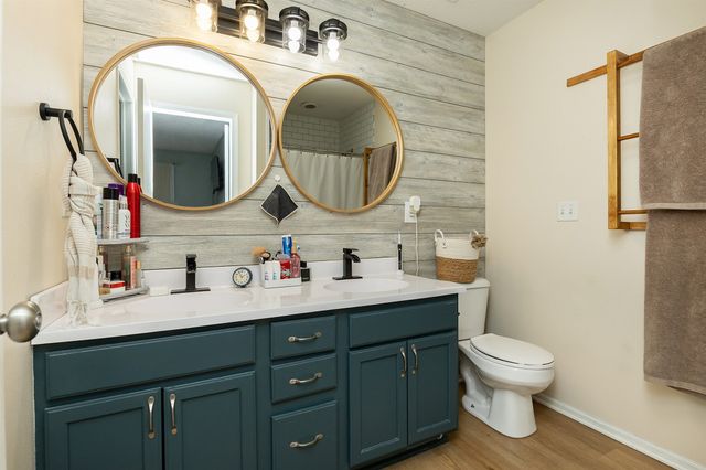 3018 SW Prairie View Road, Ankeny, IA 50023