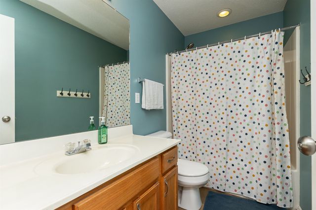 3018 SW Prairie View Road, Ankeny, IA 50023