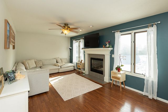 3018 SW Prairie View Road, Ankeny, IA 50023