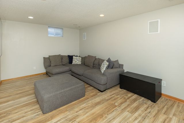 3018 SW Prairie View Road, Ankeny, IA 50023