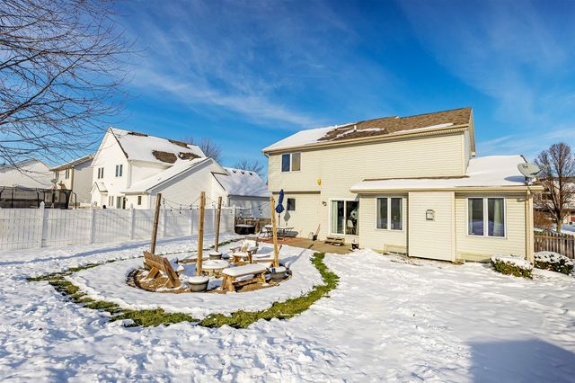 3018 SW Prairie View Road, Ankeny, IA 50023