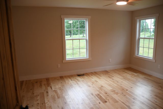 718 Darrell Rye Road, Erin, TN 37061