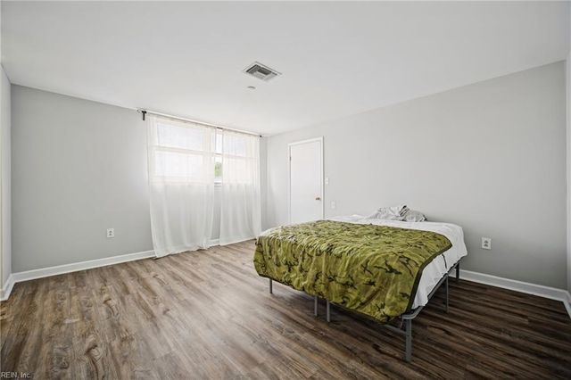 500 Winston Salem Ave Apt 410, Virginia Beach, VA 23451