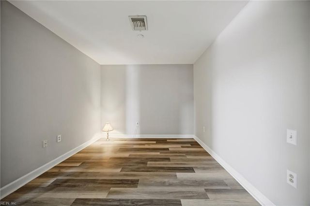 500 Winston Salem Ave Apt 410, Virginia Beach, VA 23451