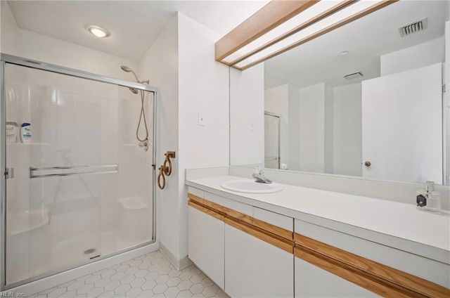 500 Winston Salem Ave Apt 410, Virginia Beach, VA 23451