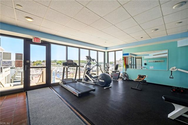 500 Winston Salem Ave Apt 410, Virginia Beach, VA 23451