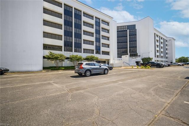 500 Winston Salem Ave Apt 410, Virginia Beach, VA 23451