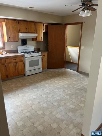 334 Copeland Avenue, Lyndhurst, NJ 07071