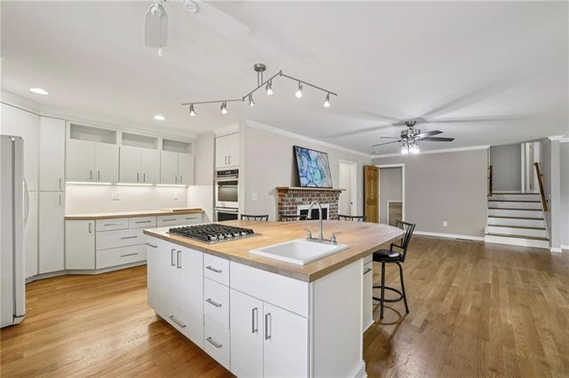 3982 Green Forest Parkway SE, Smyrna, GA 30082