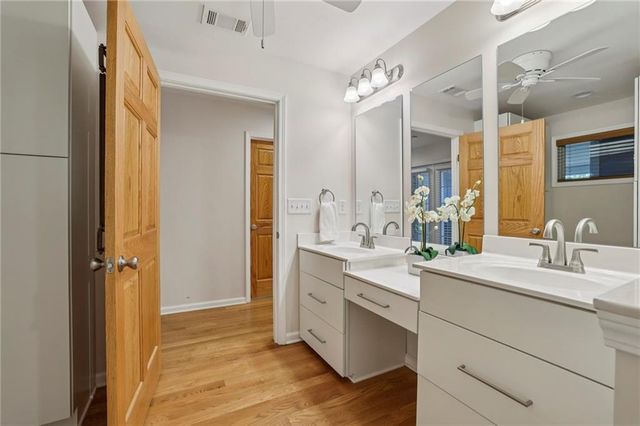 3982 Green Forest Parkway SE, Smyrna, GA 30082