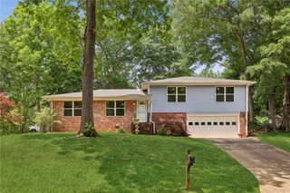 3982 Green Forest Parkway SE, Smyrna, GA 30082