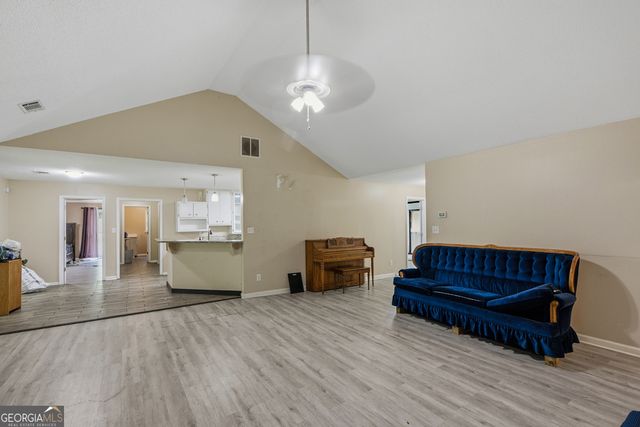 819 N Bethany Road, Mcdonough, GA 30252