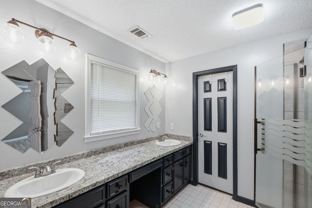 819 N Bethany Road, Mcdonough, GA 30252