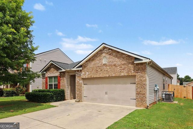 1886 Osprey Drive, Hampton, GA 30228
