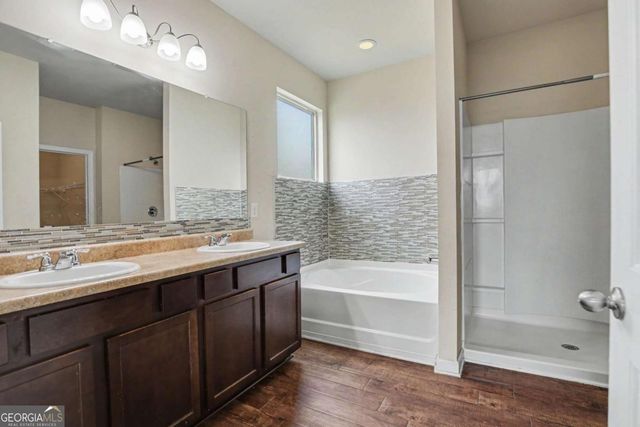 1886 Osprey Drive, Hampton, GA 30228