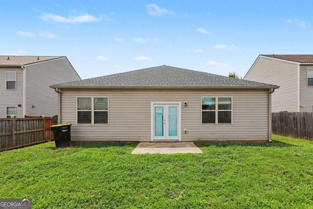 1886 Osprey Drive, Hampton, GA 30228