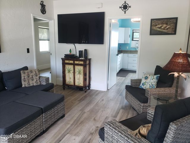 500 S Beach St Apt A3, Daytona Beach, FL 32114