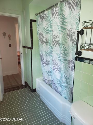 500 S Beach St Apt A3, Daytona Beach, FL 32114